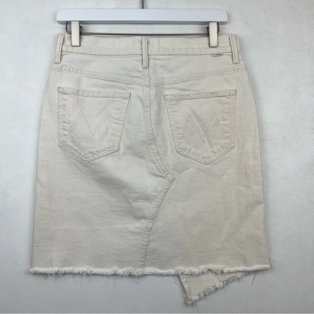 MOTHER The Tomcat slide mini fray skirt - Picture 2 of 11